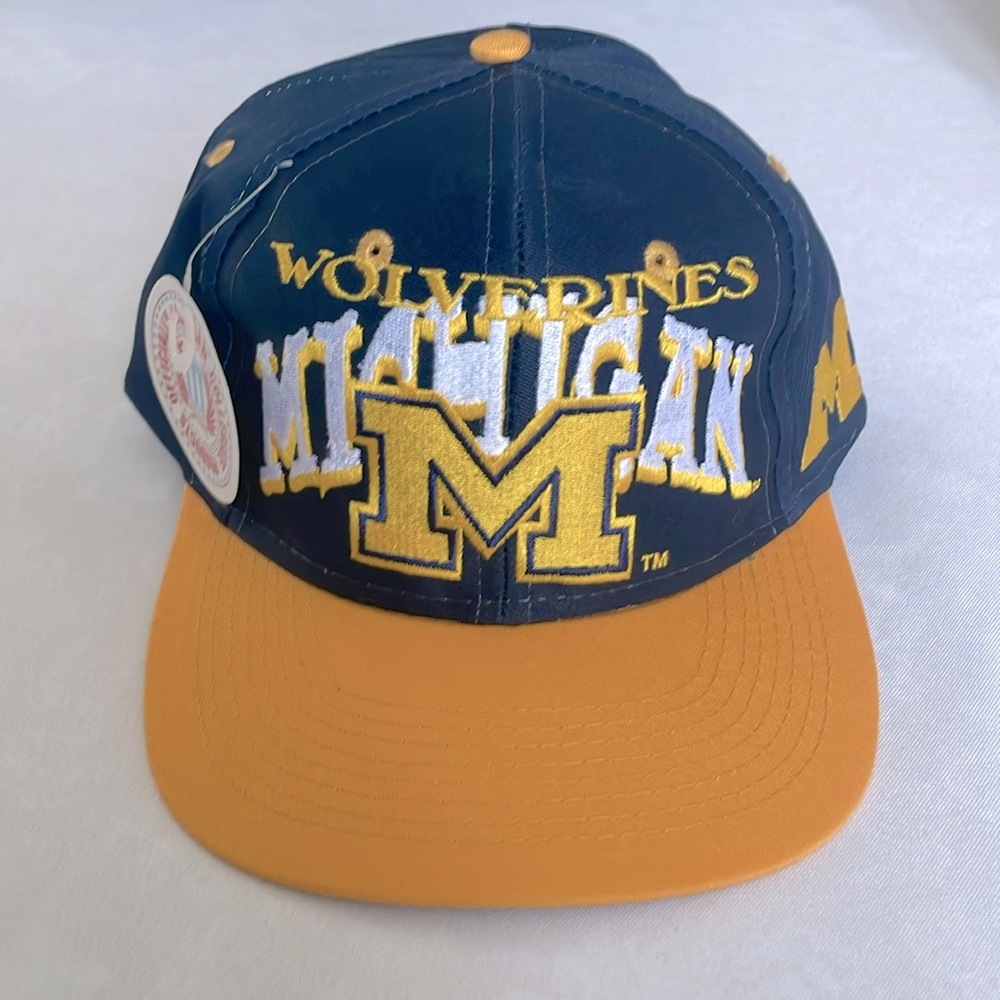 90’s Vintage Michigan Wolverine Hat